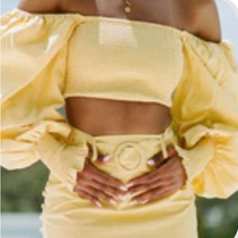 Sabo Skirt Yellow Off-Shoulder Top and Skirt Set